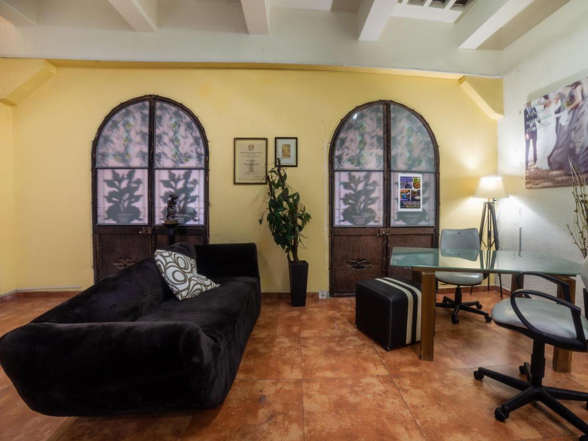 Oyo Hostel Oasis Centro Cerca Del Hospital Issste Hospital Jose Ma Morelos Μεξικό Εξωτερικό φωτογραφία