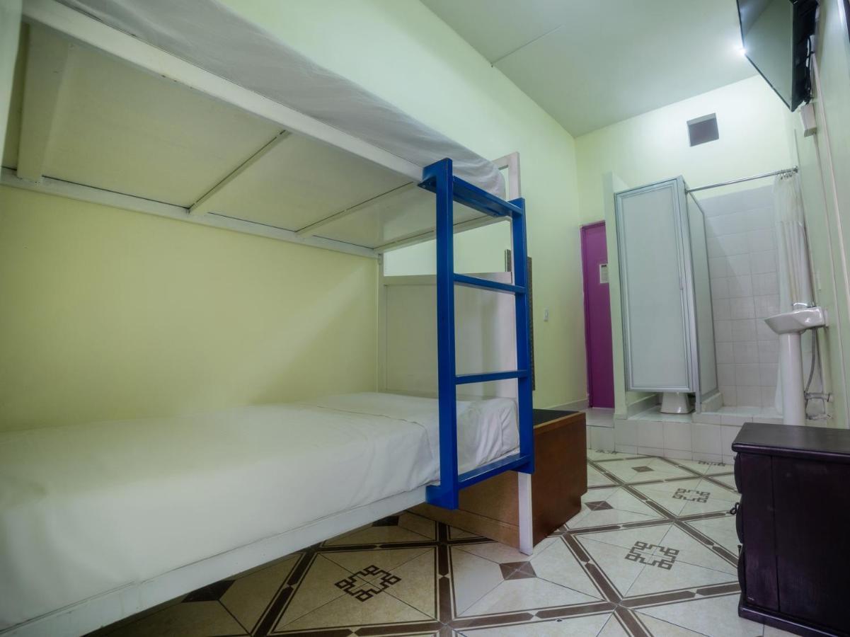 Oyo Hostel Oasis Centro Cerca Del Hospital Issste Hospital Jose Ma Morelos Μεξικό Εξωτερικό φωτογραφία