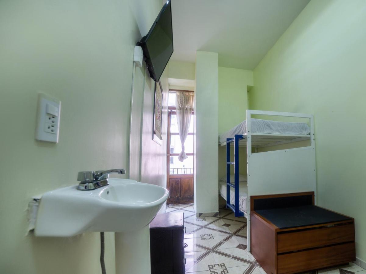 Oyo Hostel Oasis Centro Cerca Del Hospital Issste Hospital Jose Ma Morelos Μεξικό Εξωτερικό φωτογραφία